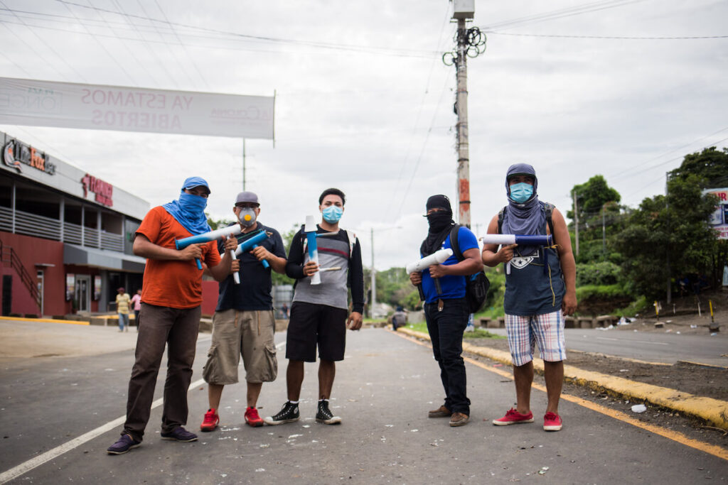 Miles de jóvenes salieron a las calles durante las protestas de abril de 2018 y retaron a través de tranques, barricadas y tomas de universidades al régimen de Daniel Ortega y Rosario Murillo. Foto: Divergentes.