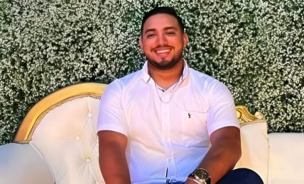 Exnovio de Salma Flores, Kevin Alexander Reyes